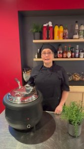 Tammikuun lauantaisin liikkeissämme Toyota Espoossa ja Kaivokselassa tarjolla lämmintä keittoa Ravintola Scirocco Kaivoksela