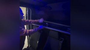 Toyota Proace Max taipuu myös hienosti 6h matkailuautoksi. 🚍 Tänään @hyrykimmo luovutti Barrisol Finlandin Harrille @ha...