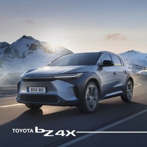 Täysin uusi, täysin sähköinen Toyota bZ4X vie sinut uudelle aikakaudelle. 

Odotettu crossover-uutuus tarjoaa näytt...
